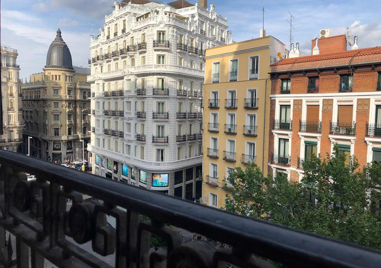 Charming Elegant Gran Via Apartment Madrid Exterior foto